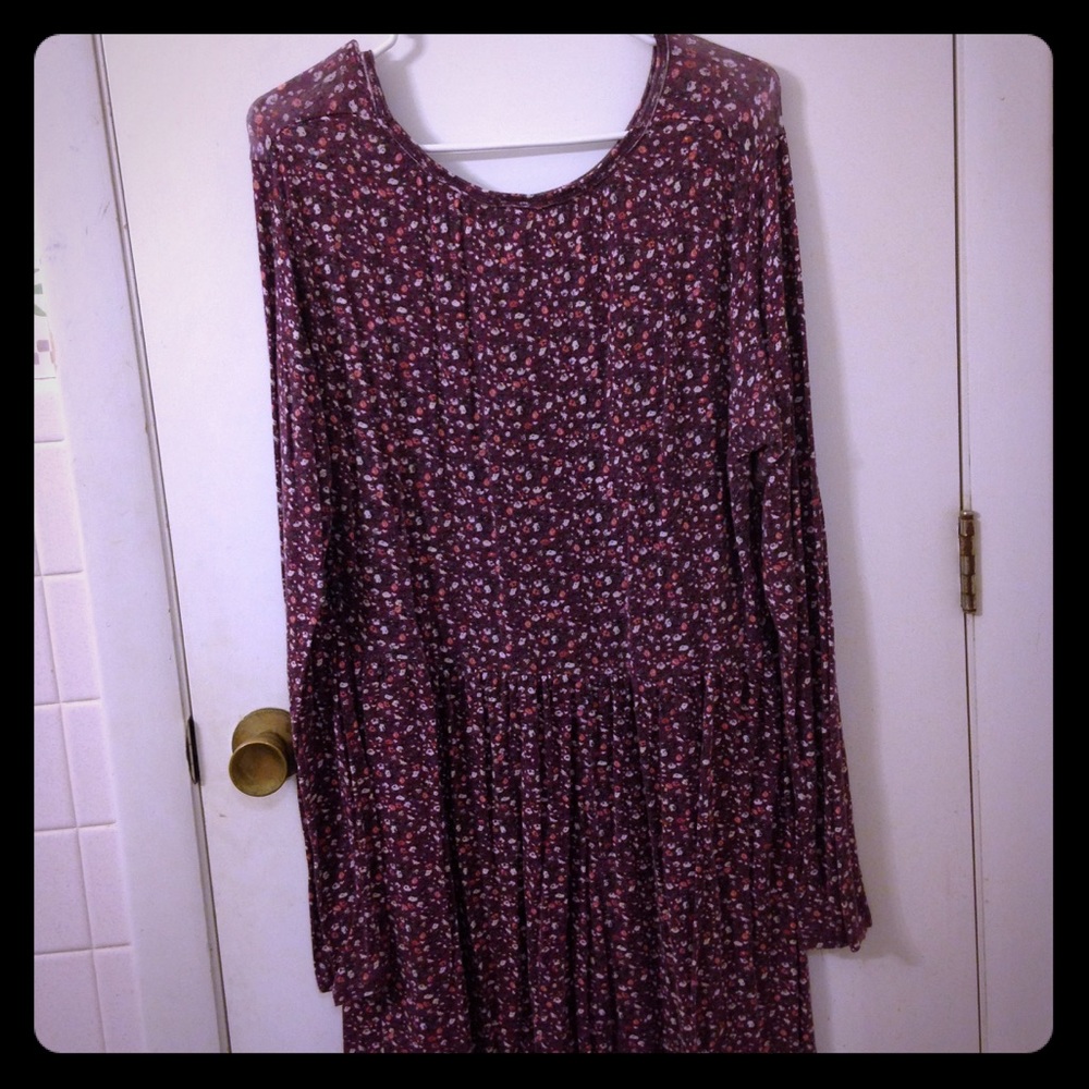 Purple patterned long sleeve dress